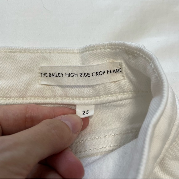 SOLD // Aritzia Denim Forum The Bailey High Rise Crop Flare White Size 25 #73271 - Picture 7 of 10